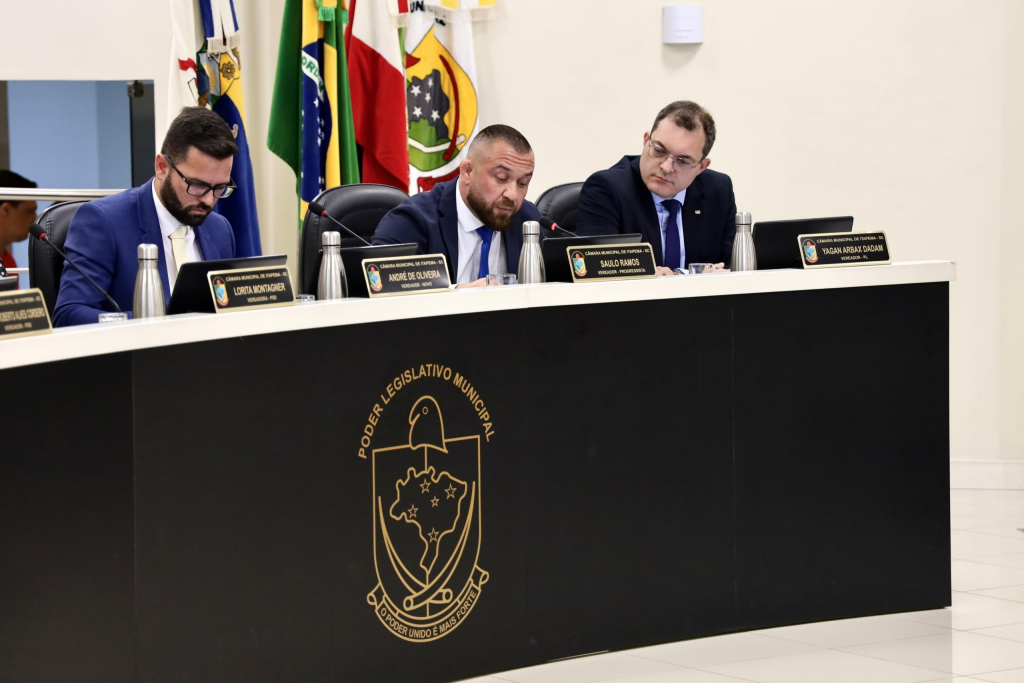 Câmara de Itapema abre investigação contra ex-prefeita Nilza Simas