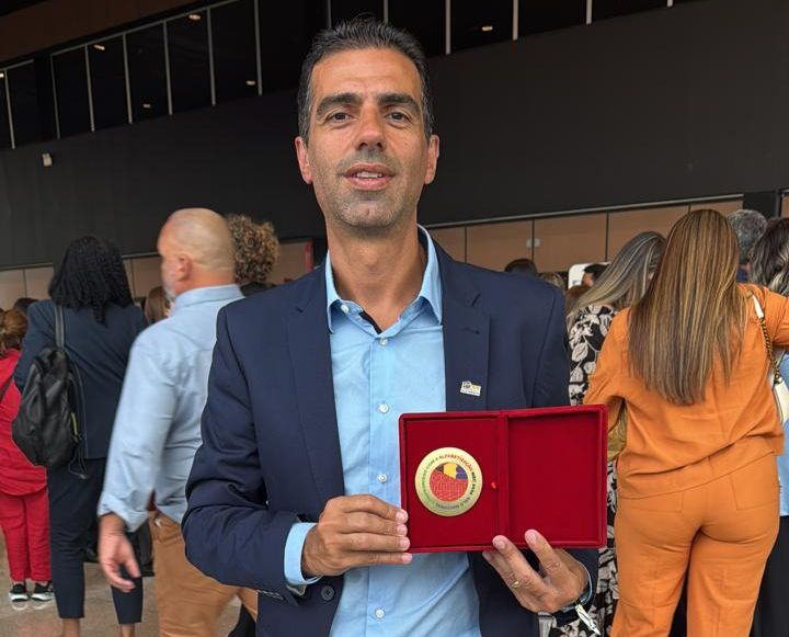 Camboriú conquista medalha de ouro por boas práticas em alfabetização