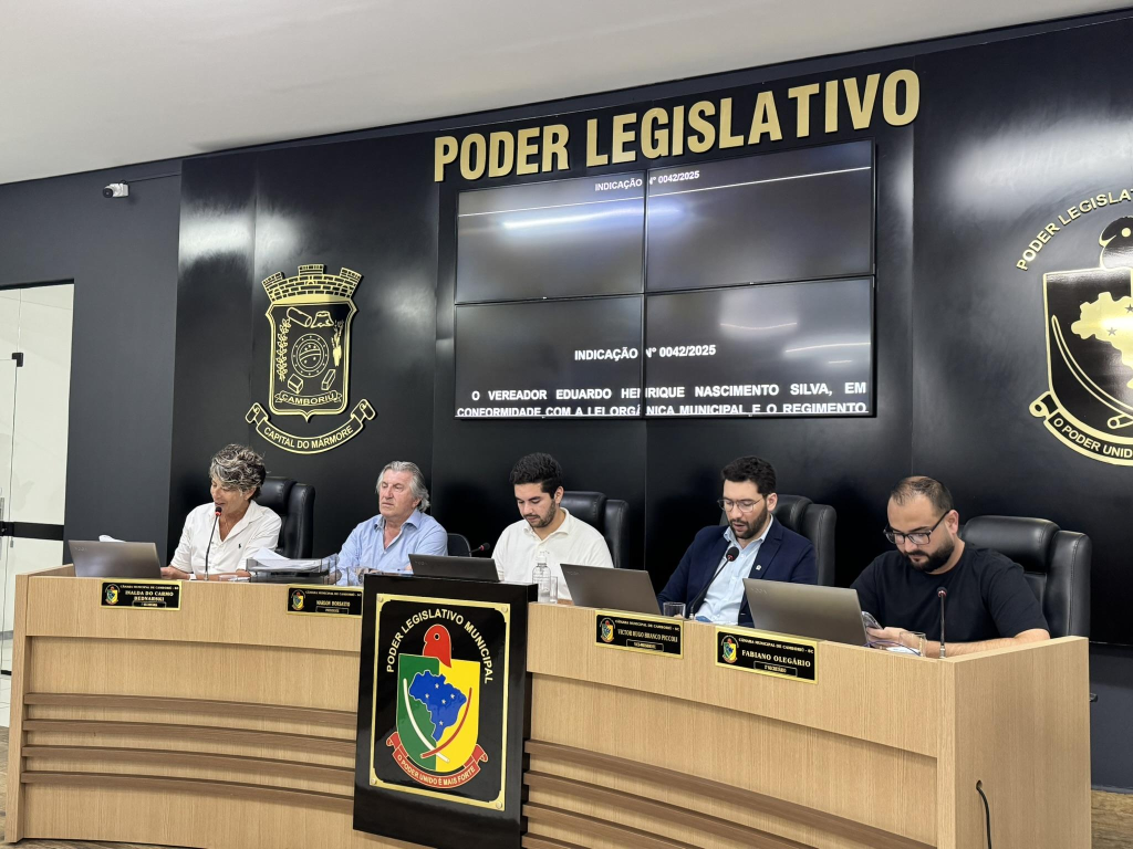 Primeira Sessão Ordinária de 2025 em Camboriú destaca urgências do município