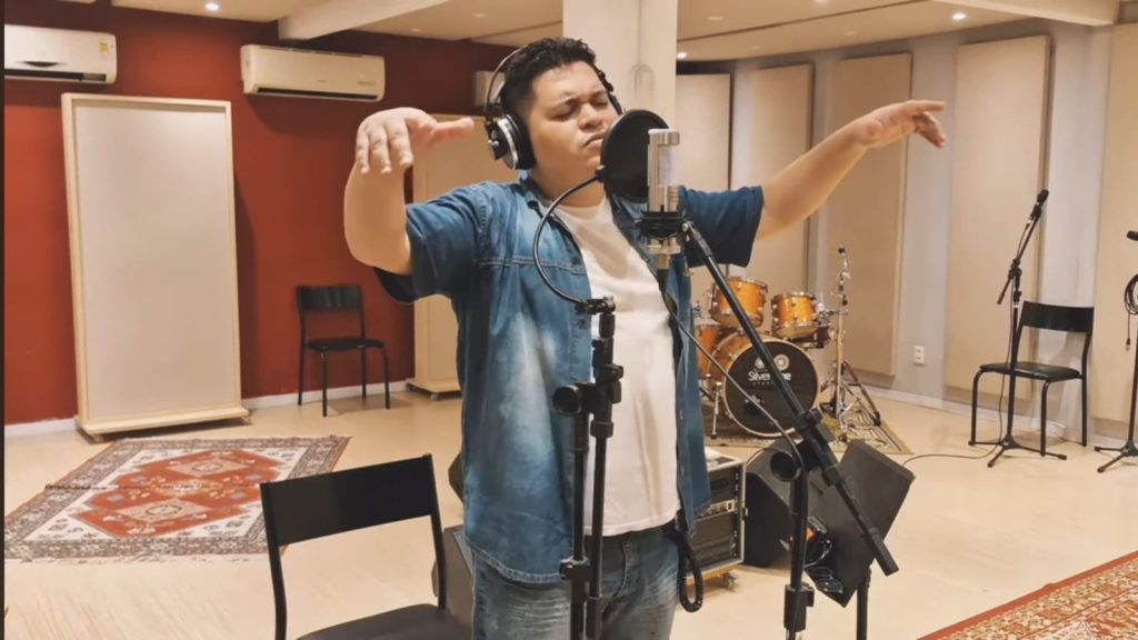 Marcio D’Guia relança "Máquina do Tempo" e reforça a cena musical de Camboriú