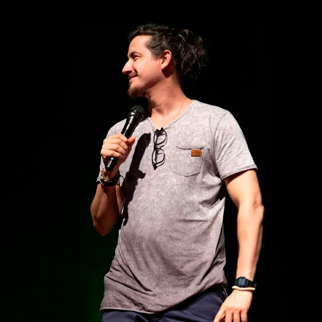 Afonso Padilha faz novas piadas com Balneário Camboriú após polêmica com prefeita Juliana Pavan