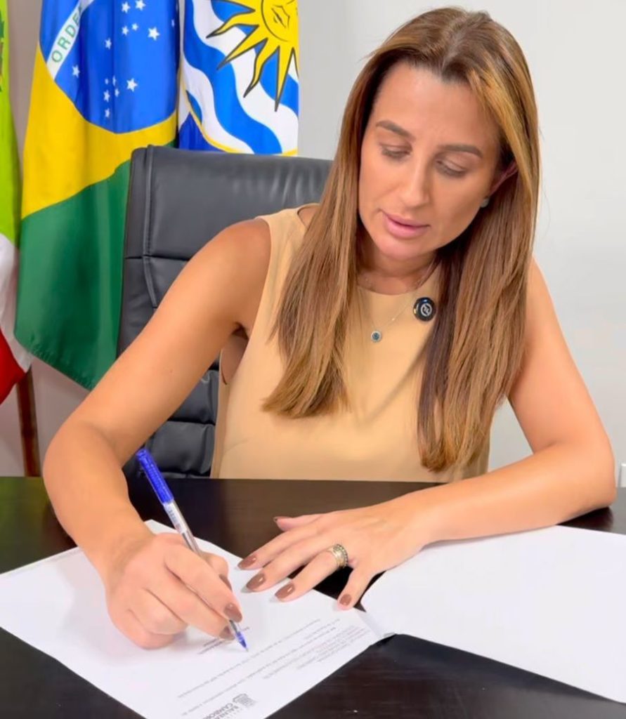 Balneário Camboriú regulamenta licença para servidor cuidar de familiar doente