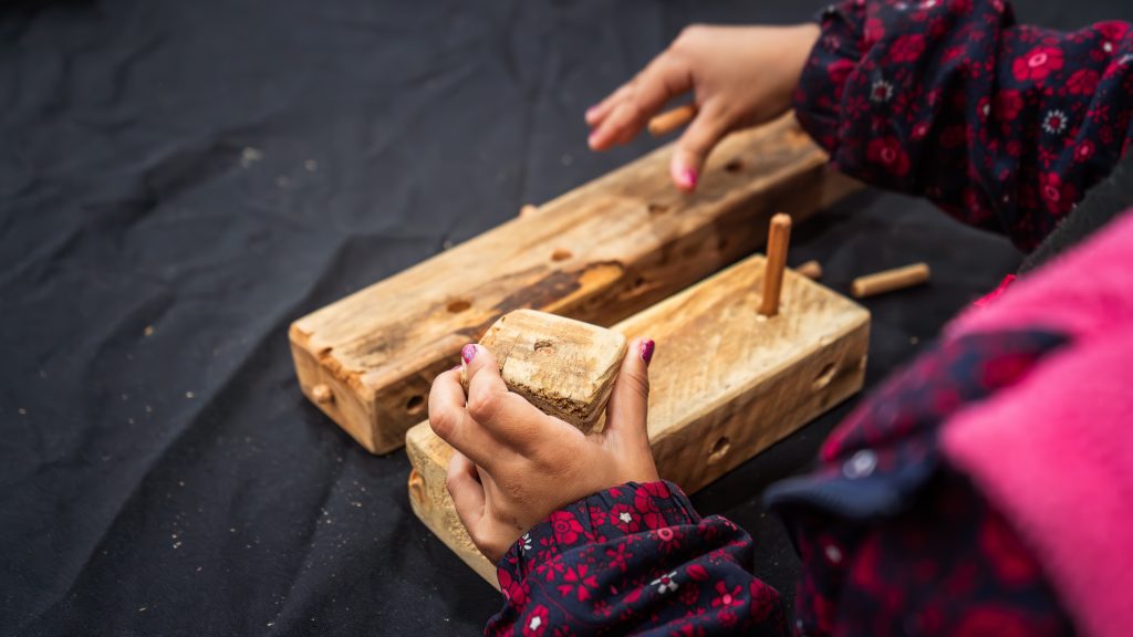 Itajaí leva arte contemporânea para o recreio das crianças