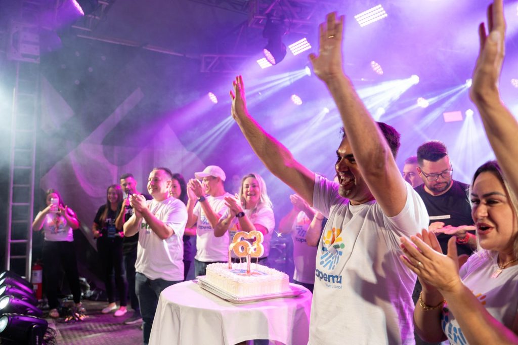 Itapema comemora 63 anos com festa na orla e show nacional