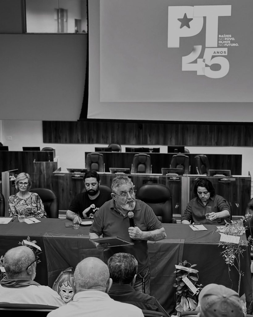 Luto em Balneário Camboriú pela partida de Alonso Manoel Pereira