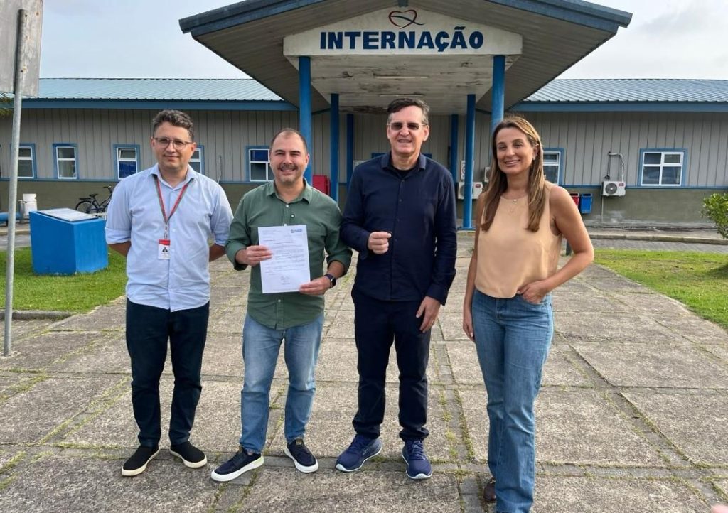 Deputado Jair Miotto homenageia atletas e anuncia recursos para saúde em visitas a Camboriú e Balneário Camboriú