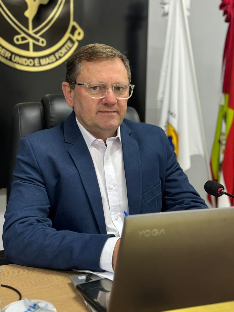 Vereador Mito propõe fim do voto secreto na Câmara de Camboriú