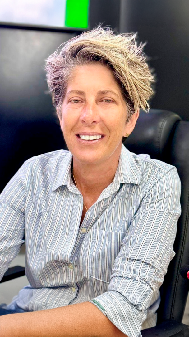 Vereadora Inalda do Carmo propõe banir sopradores em Camboriú: chega de empurrar a sujeira pros outros