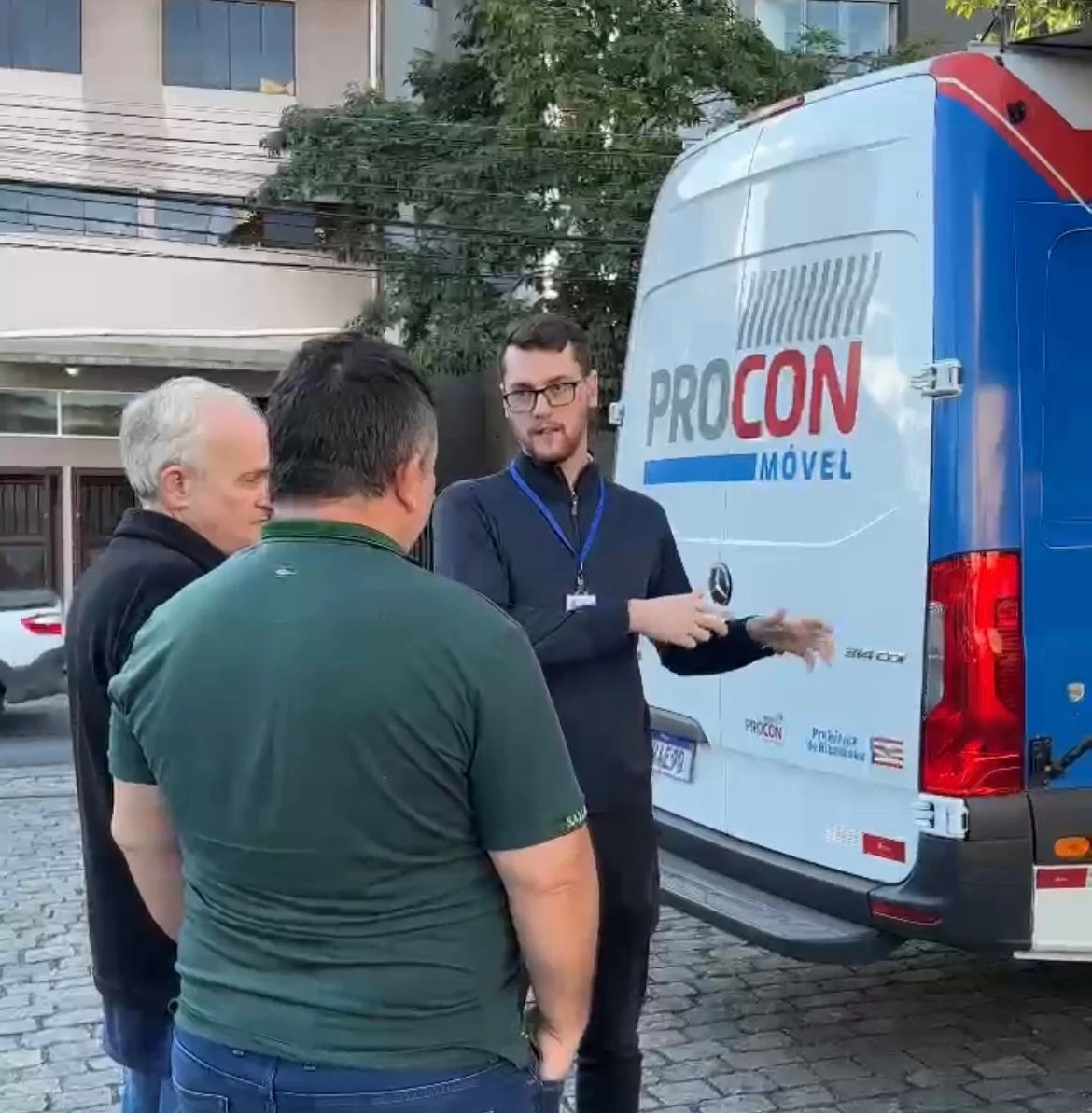 Balneário Camboriú inicia tratativas para implantar Procon Móvel