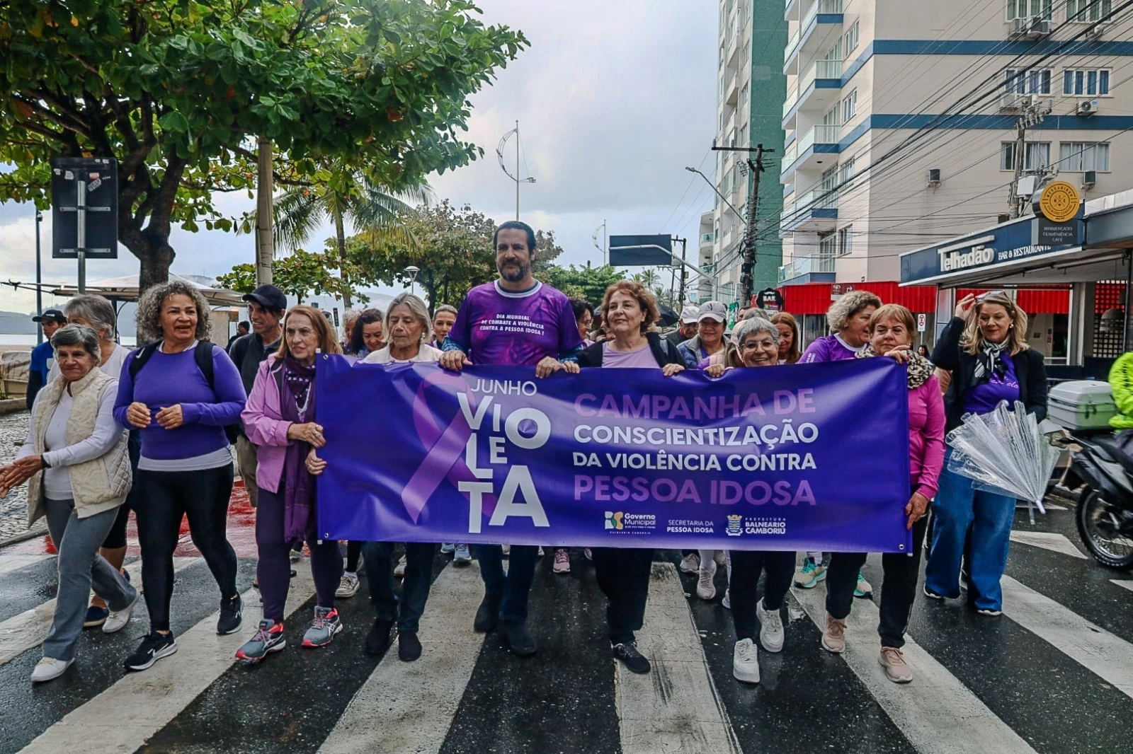 Caminhada de Combate à Violência Contra a Pessoa Idosa movimentou mais de 200 pessoas em BC