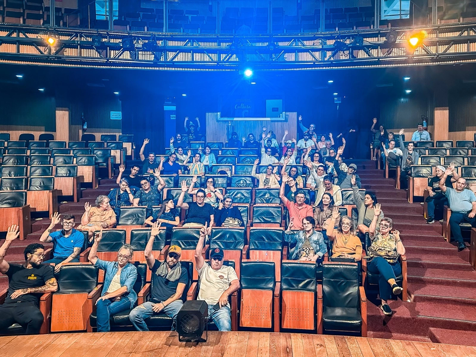 Feirantes aprovam criação de entidade representativa no 2º Papo de Feira em Balneário Camboriú