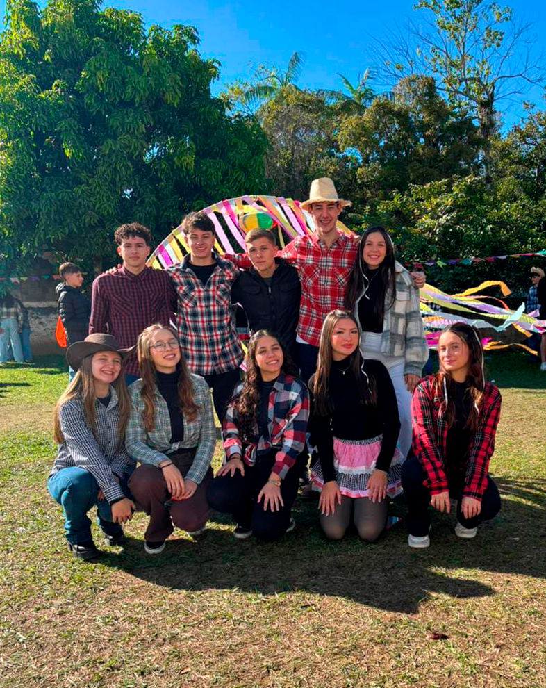 Festa Junina do Colégio Recriarte celebra o retorno das tradições com alegria e união