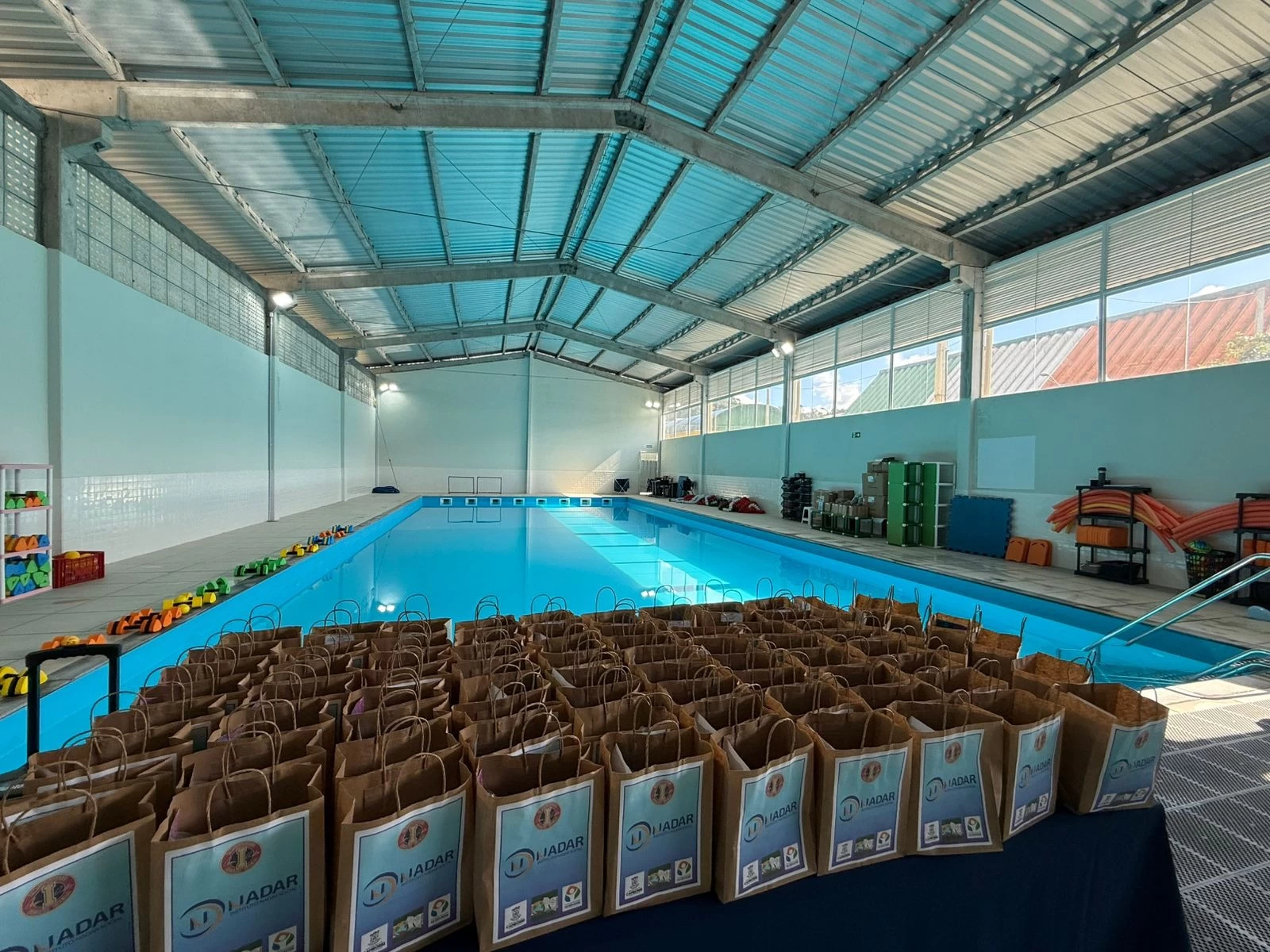 Natação para todos: Camboriú lança Projeto NADAR