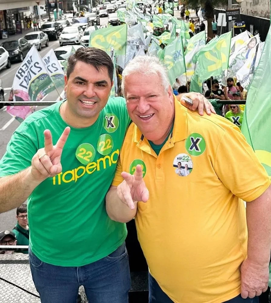 Prefeito de Itapema, Xepa (PL), tem mandato cassado por distribuição de cestas básicas na campanha