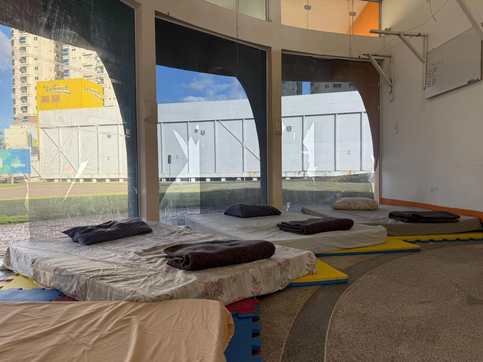 Prefeitura de Itapema abre abrigo provisório para pessoas em situação de rua durante o frio