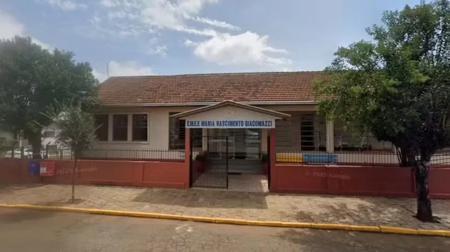 Adolescente invade escola no RS e mata criança de 9 anos