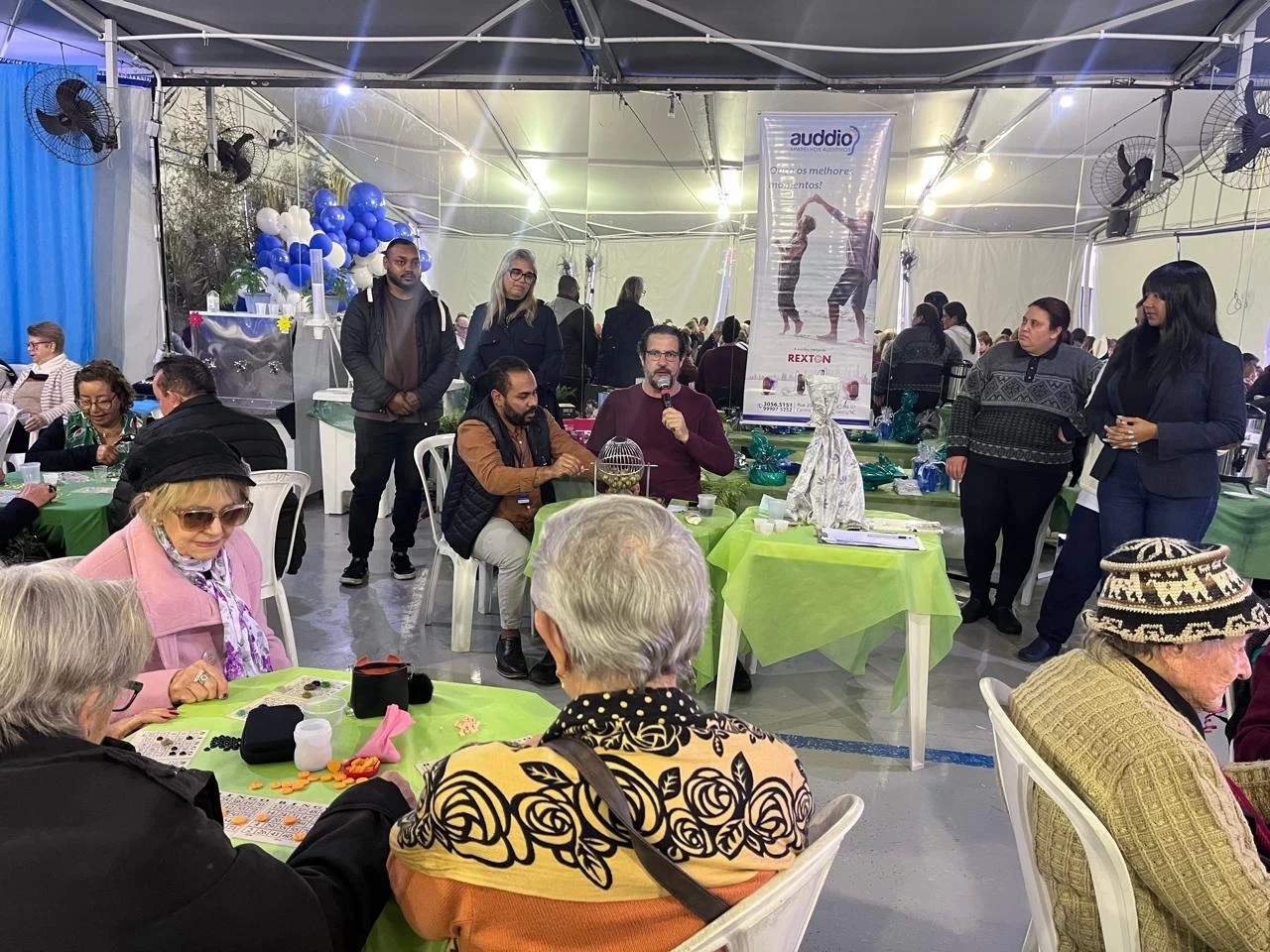 Bingo dos Avós movimenta tarde na Secretaria da Pessoa Idosa de Balneário Camboriú
