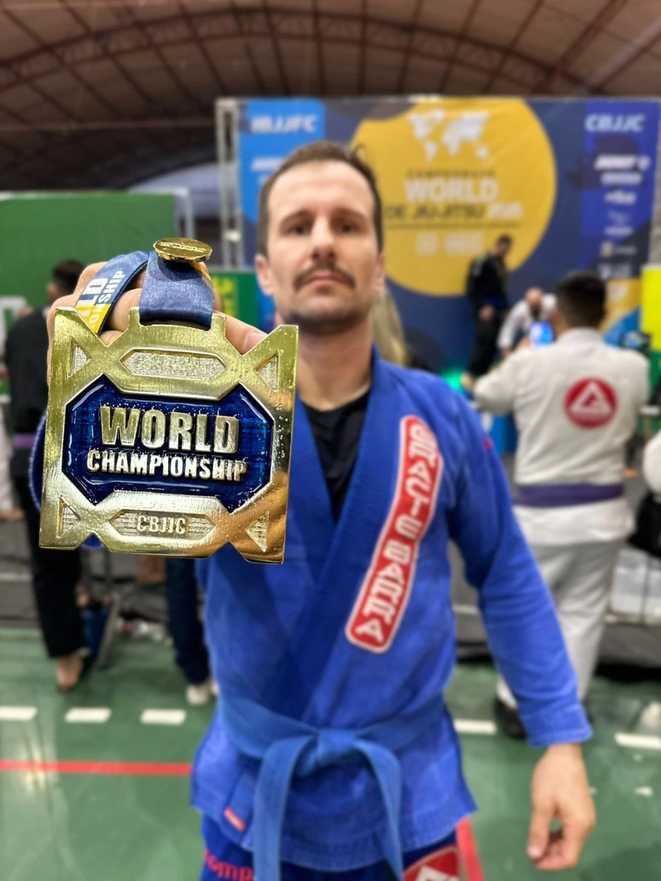 Guarda Municipal de Itapema conquista título mundial de Jiu-Jitsu