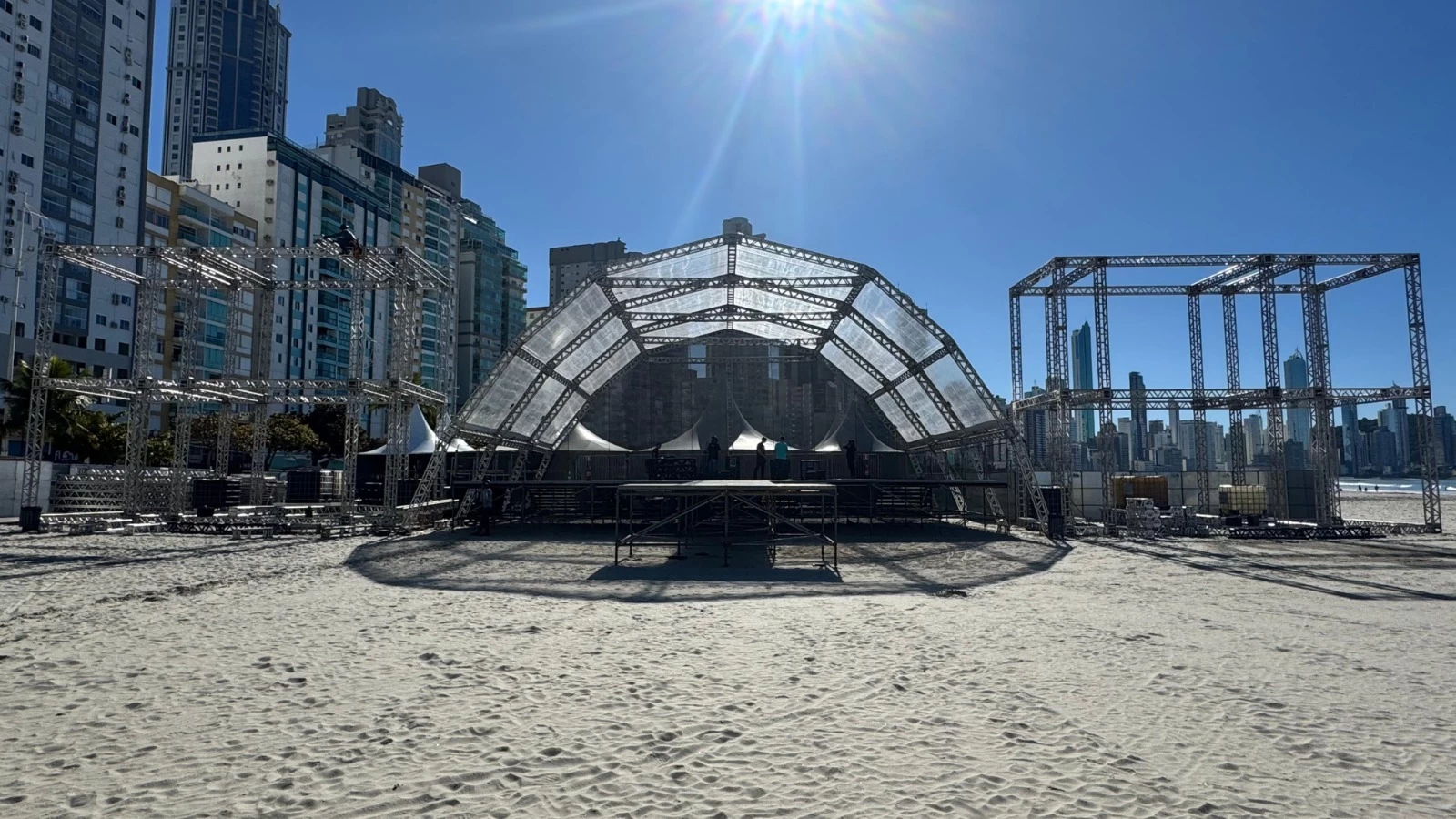 Jota Quest se apresenta neste domingo em Balneário Camboriú