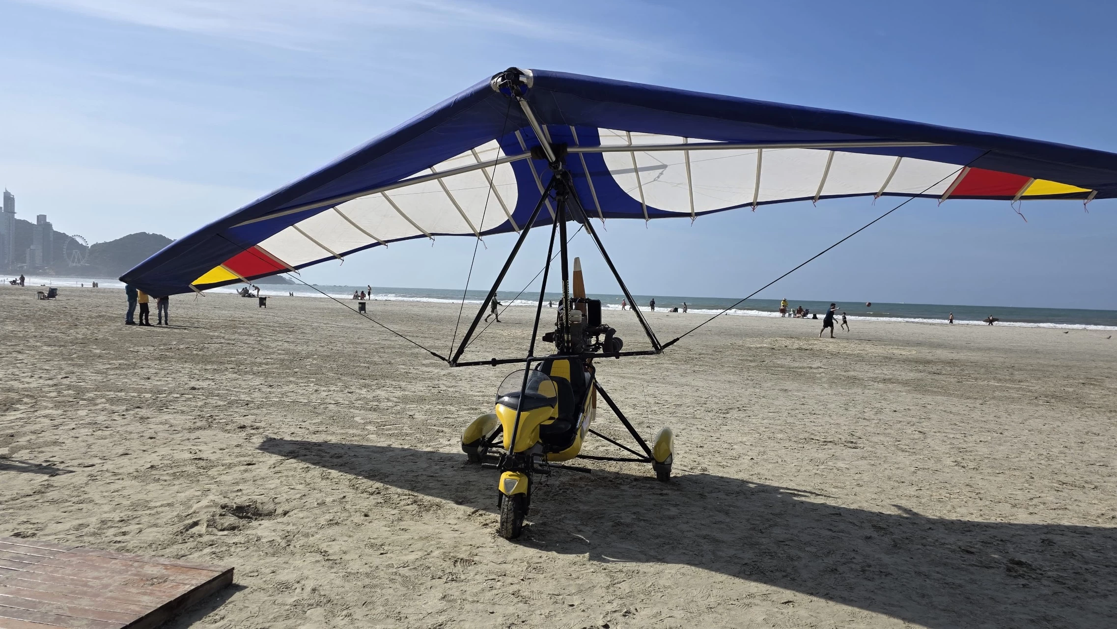 Clube Laranjeiras de Voo Livre celebra 40 anos em Balneário Camboriú