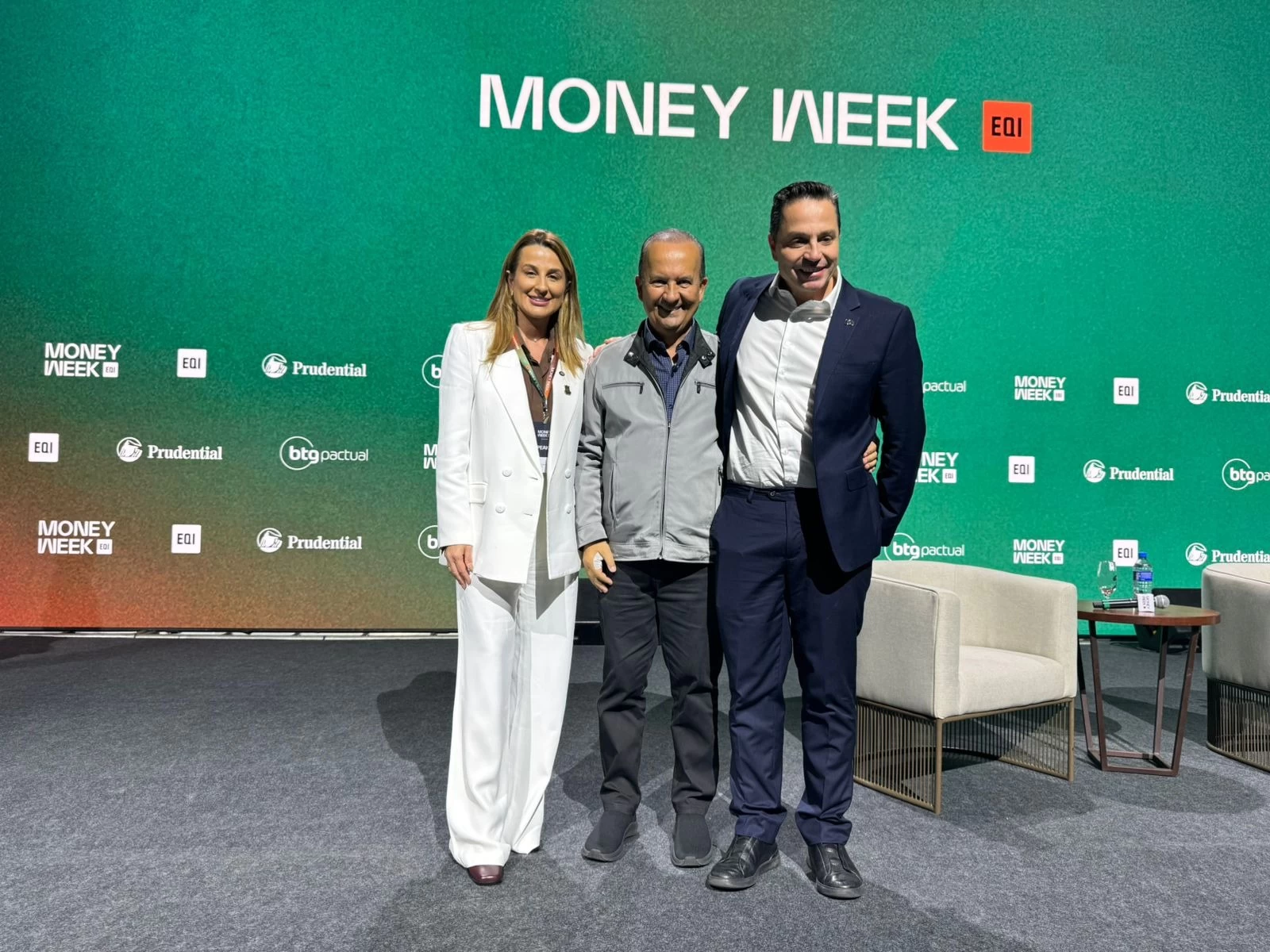 Juliana Pavan destaca investimentos e inovação no Money Week 2025 em BC