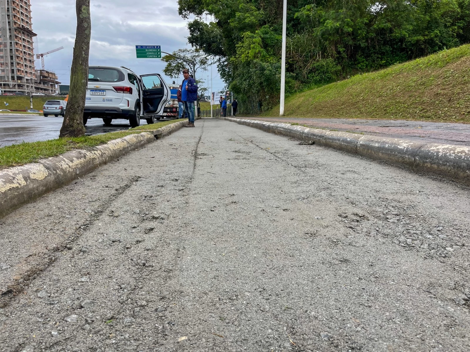 Prefeitura de Balneário Camboriú inicia requalificação da ciclovia da Dona Amélia Cherem Pio