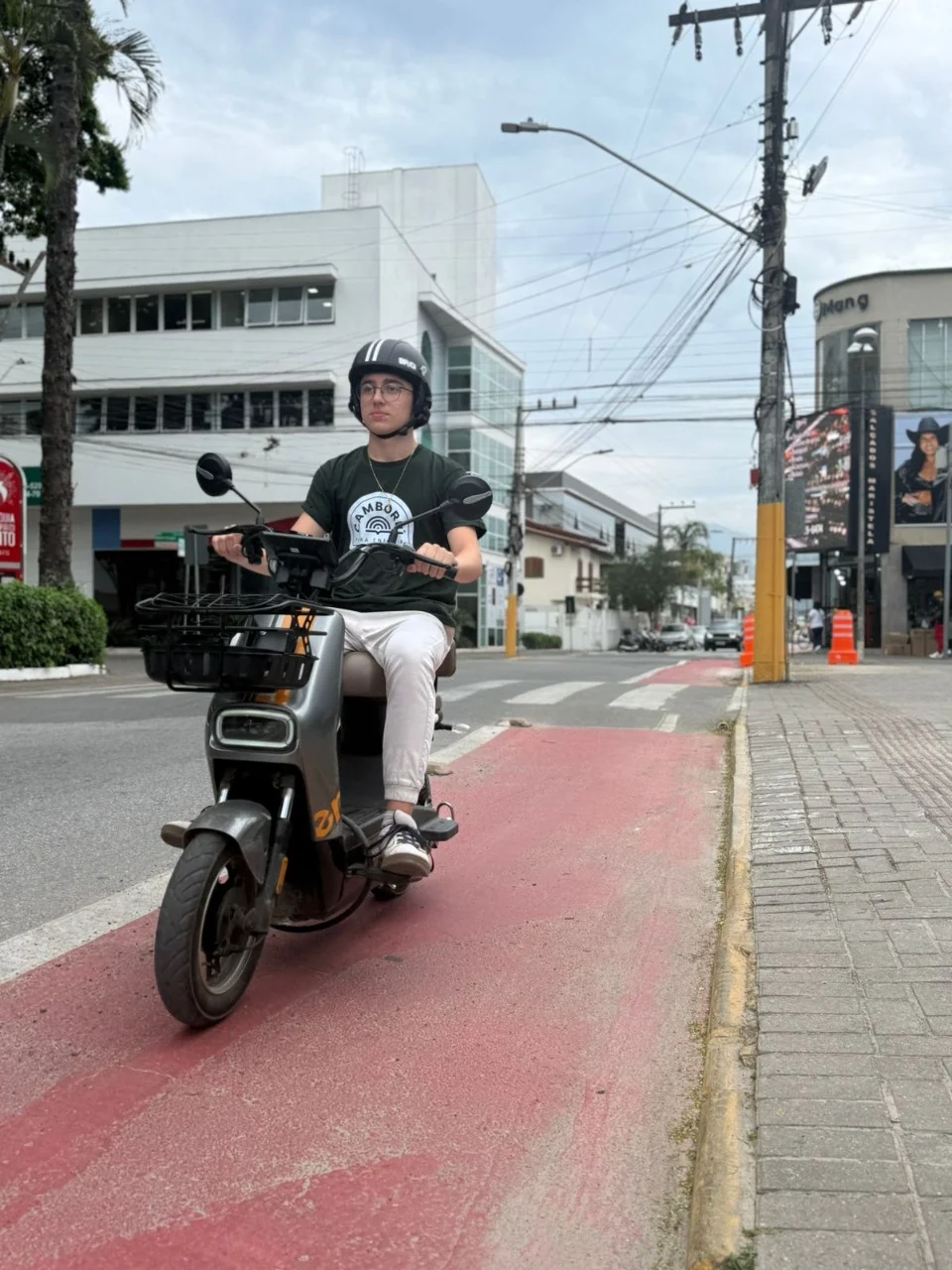 Camboriú regulamenta uso de bicicletas e patinetes elétricos