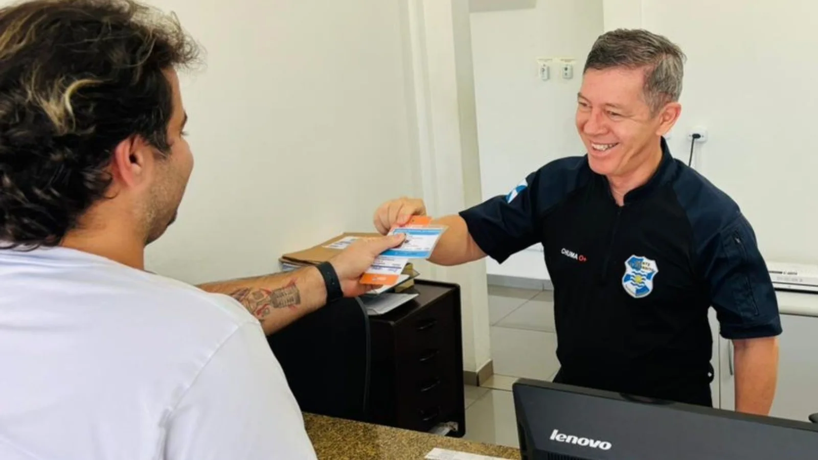 Motoristas de app devem se cadastrar em Balneário Camboriú