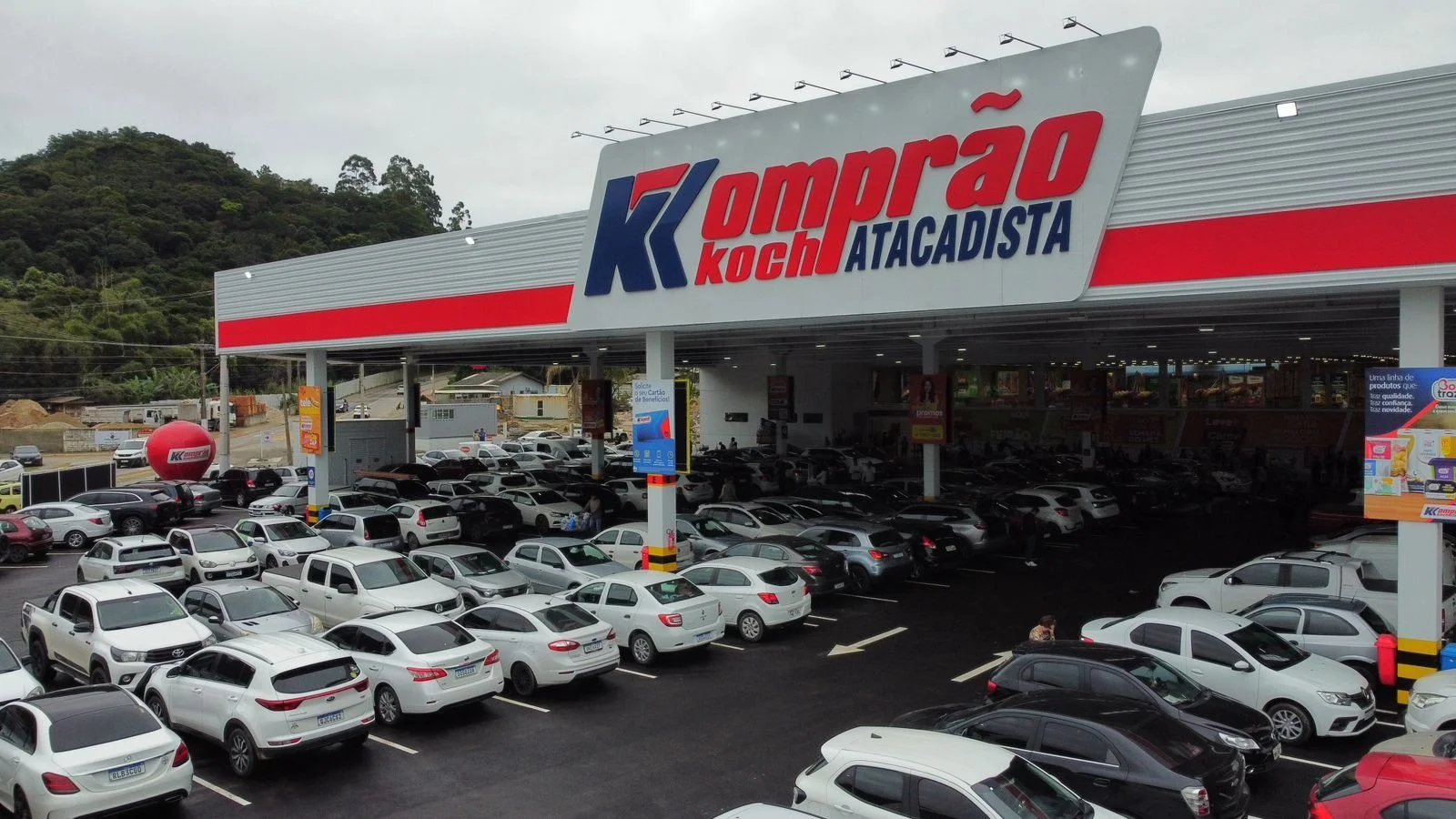 Grupo Koch reforça equipes para alta temporada em SC