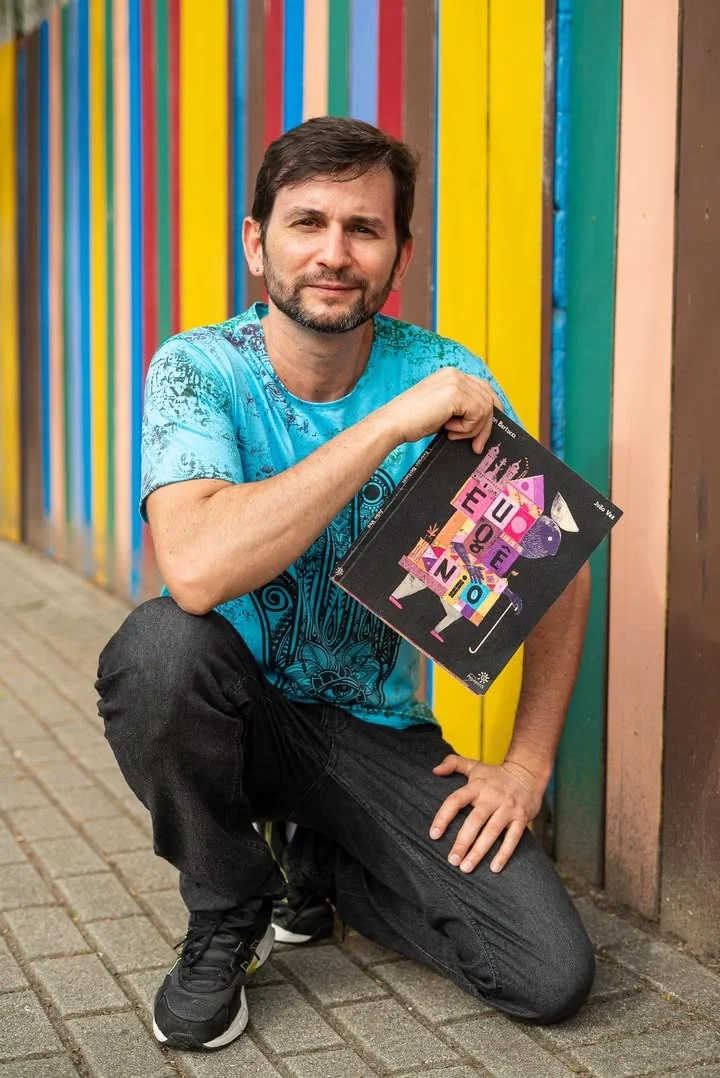 Livro de professor de SC ganha selo da Cátedra Unesco de Leitura