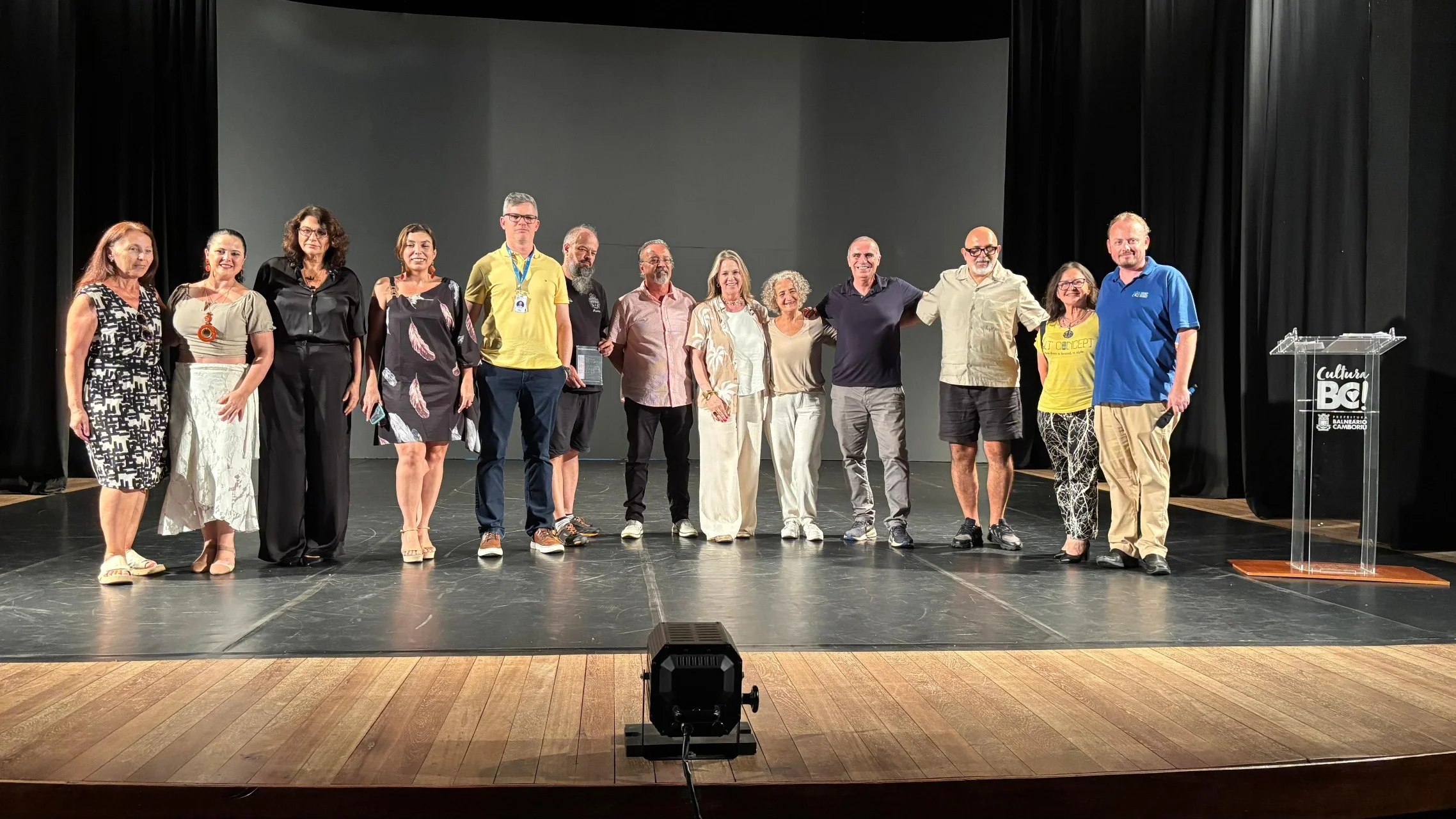 Vereadora Ciça Müller participa de seminário sobre economia criativa em Balneário Camboriú