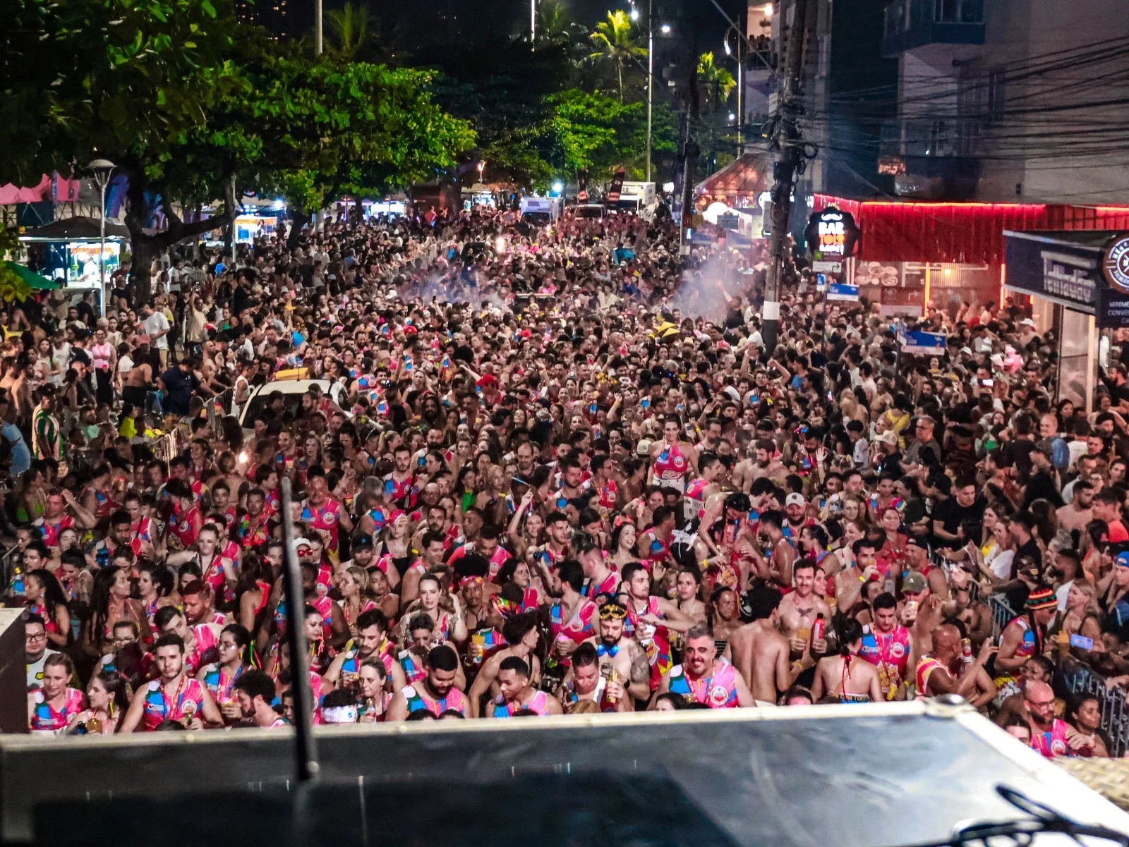 Balneário Camboriú abre inscrições para blocos e charangas do carnaval 2026