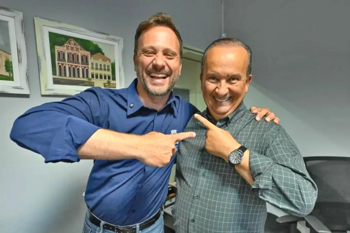 Jorginho Mello anuncia Adriano Silva como vice na eleição 2026