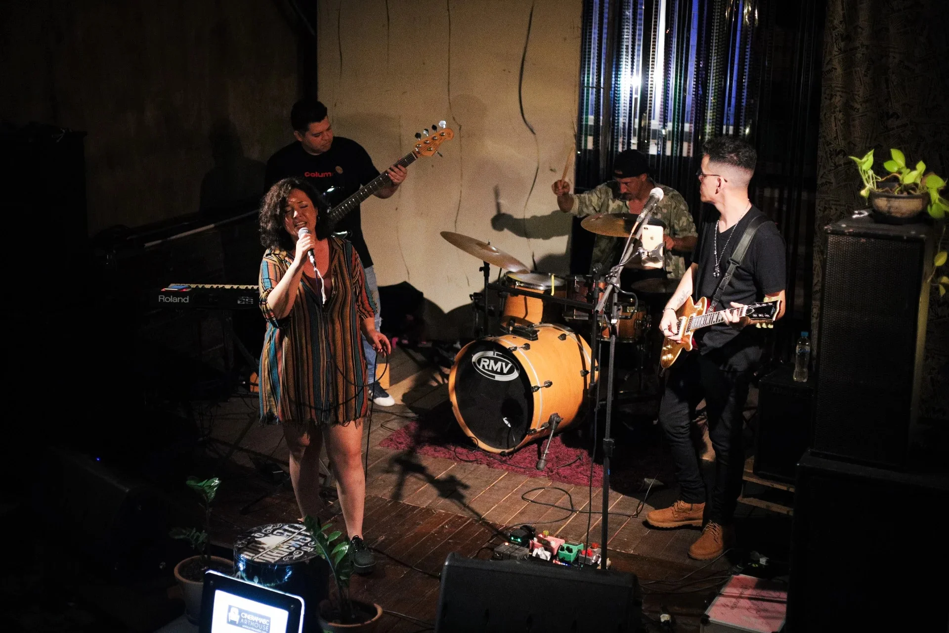 Com nove faixas, Banda Elementar lança disco autoral e anuncia show em Balneário Camboriú