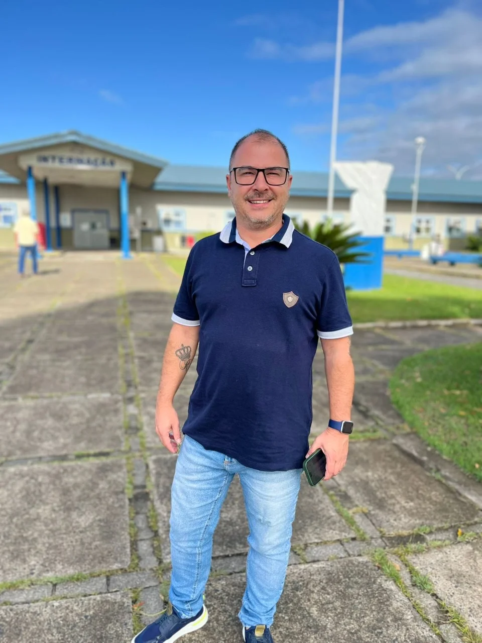 Vereador Ricardinho da Saúde propõe isenção de taxas municipais para associações de moradores em Balneário Camboriú